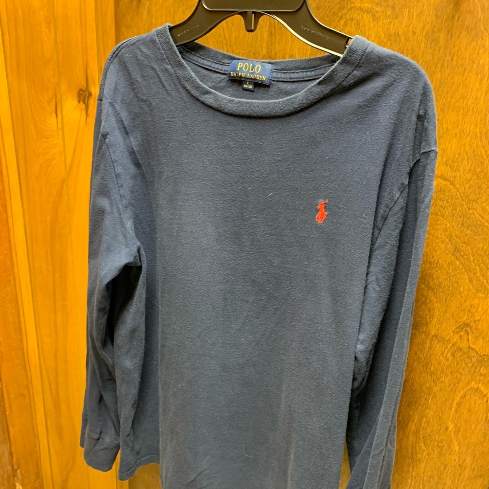 Navy Blue Boy’s 14/16 long sleeve t-shirt